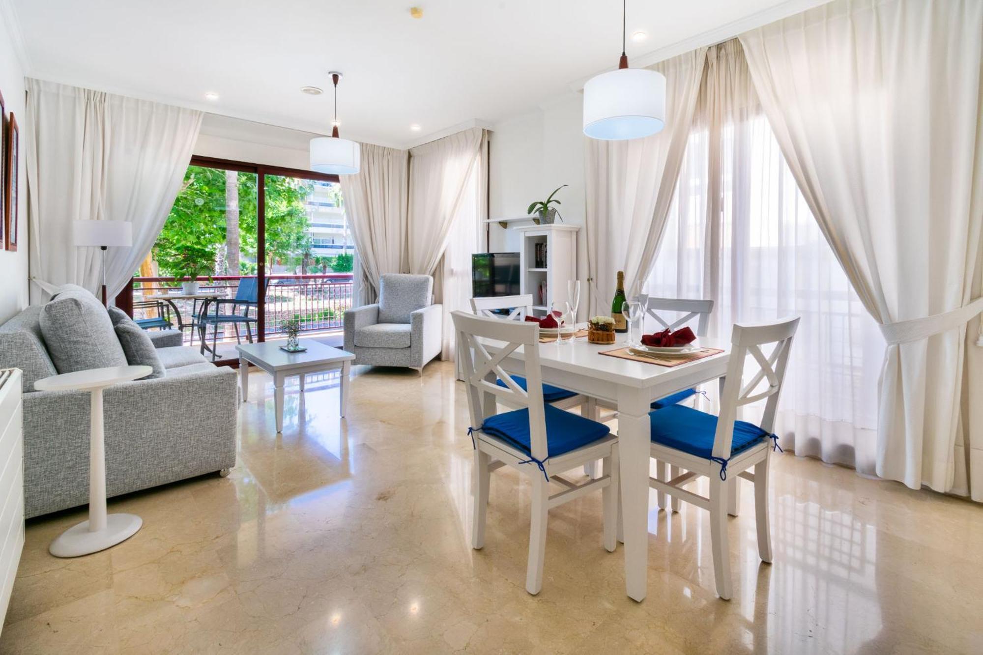 Apartamentos Albir Confort - Avenida 1 Dorm البير المظهر الخارجي الصورة