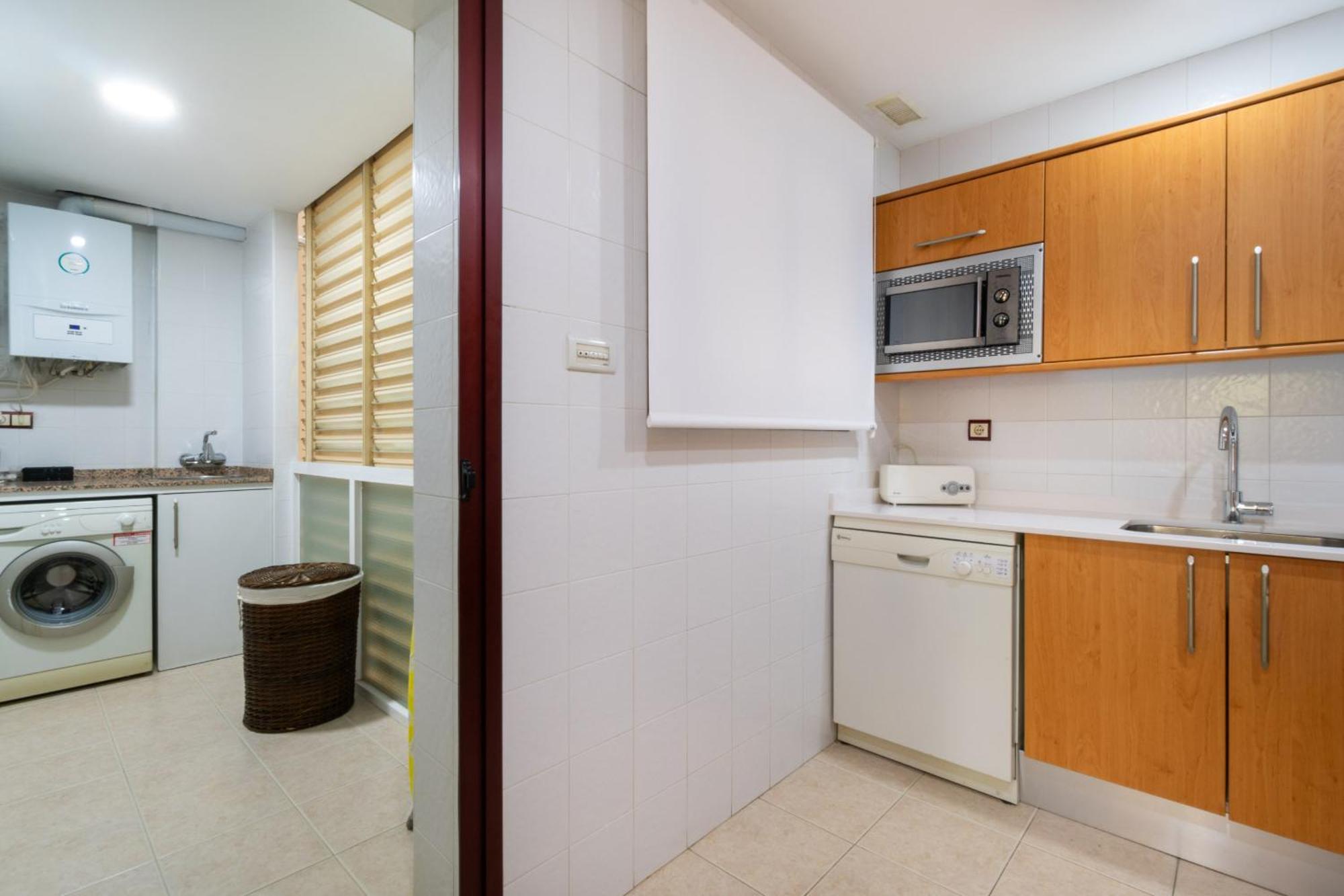 Apartamentos Albir Confort - Avenida 1 Dorm البير المظهر الخارجي الصورة