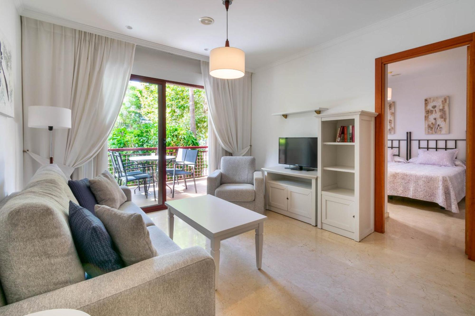 Apartamentos Albir Confort - Avenida 1 Dorm البير المظهر الخارجي الصورة